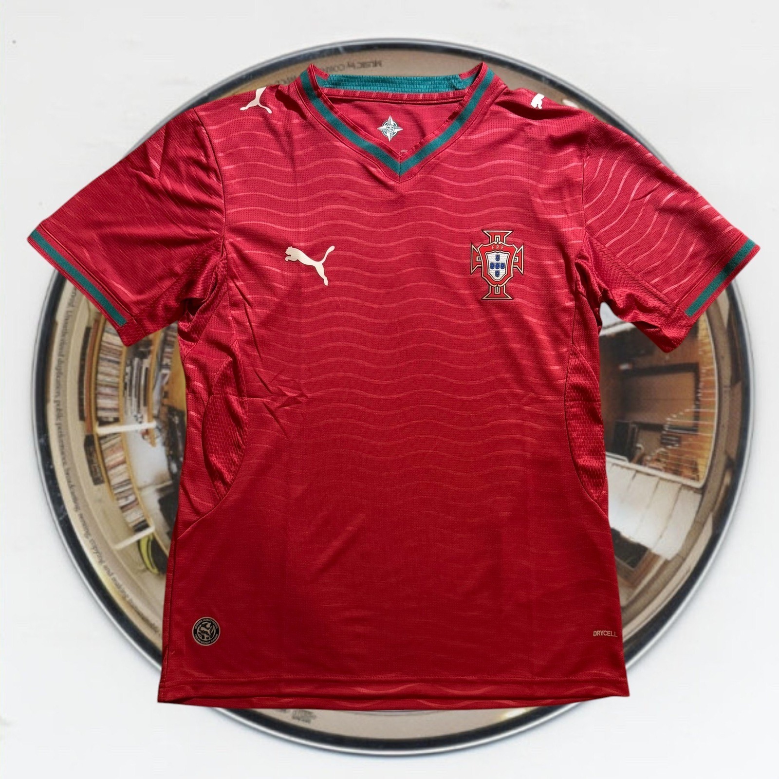 Puma Portugal National Team Soccer Jersey Red Green Mens Medium 757035-01 Nwt